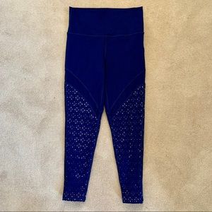 Aerie navy floral cutout leggings